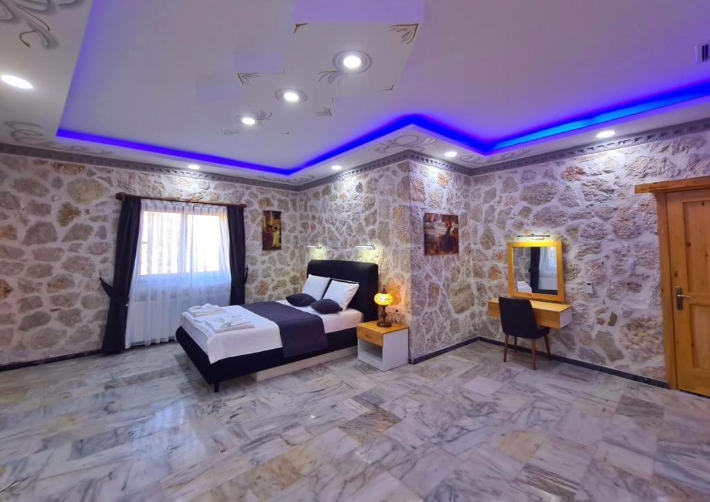 Vadi Su Apart Hotel Kas Exterior photo