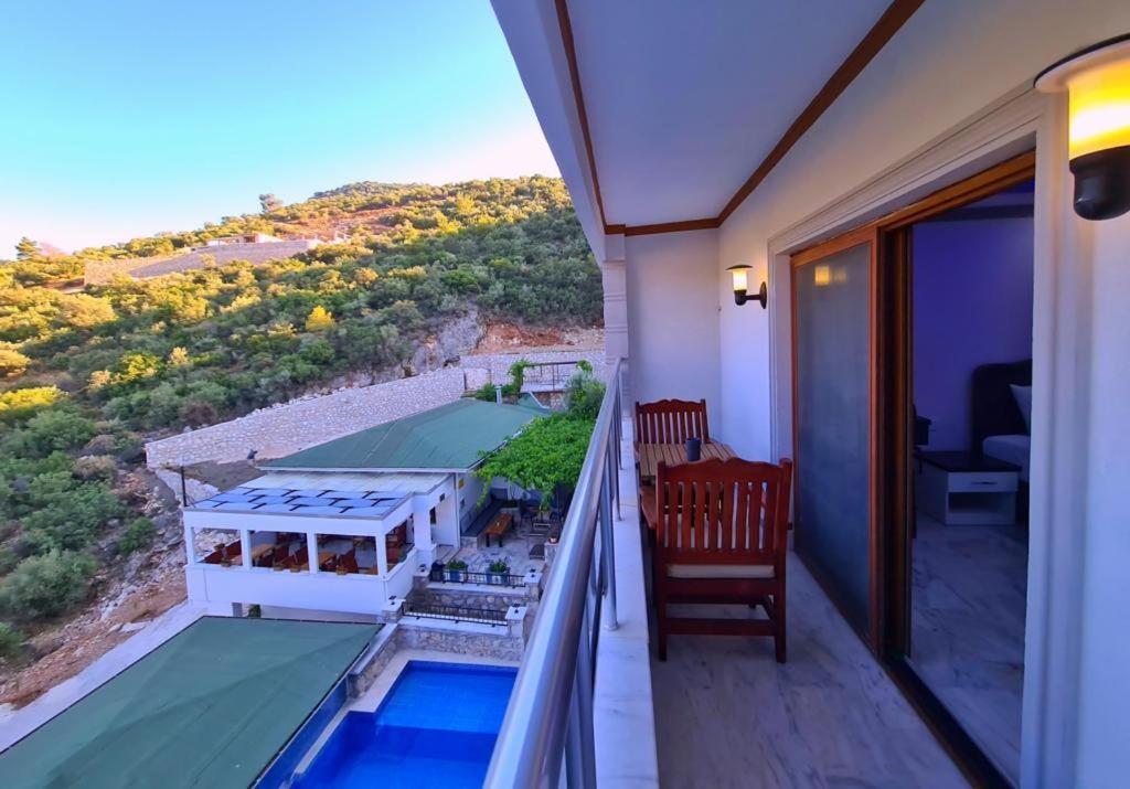 Vadi Su Apart Hotel Kas Exterior photo