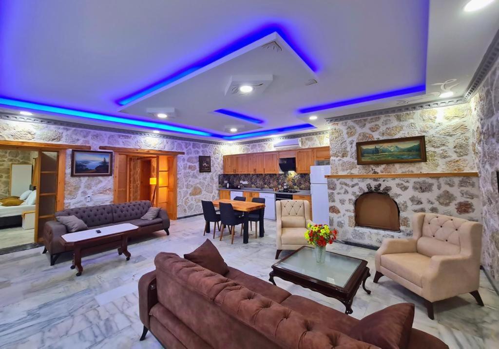 Vadi Su Apart Hotel Kas Exterior photo
